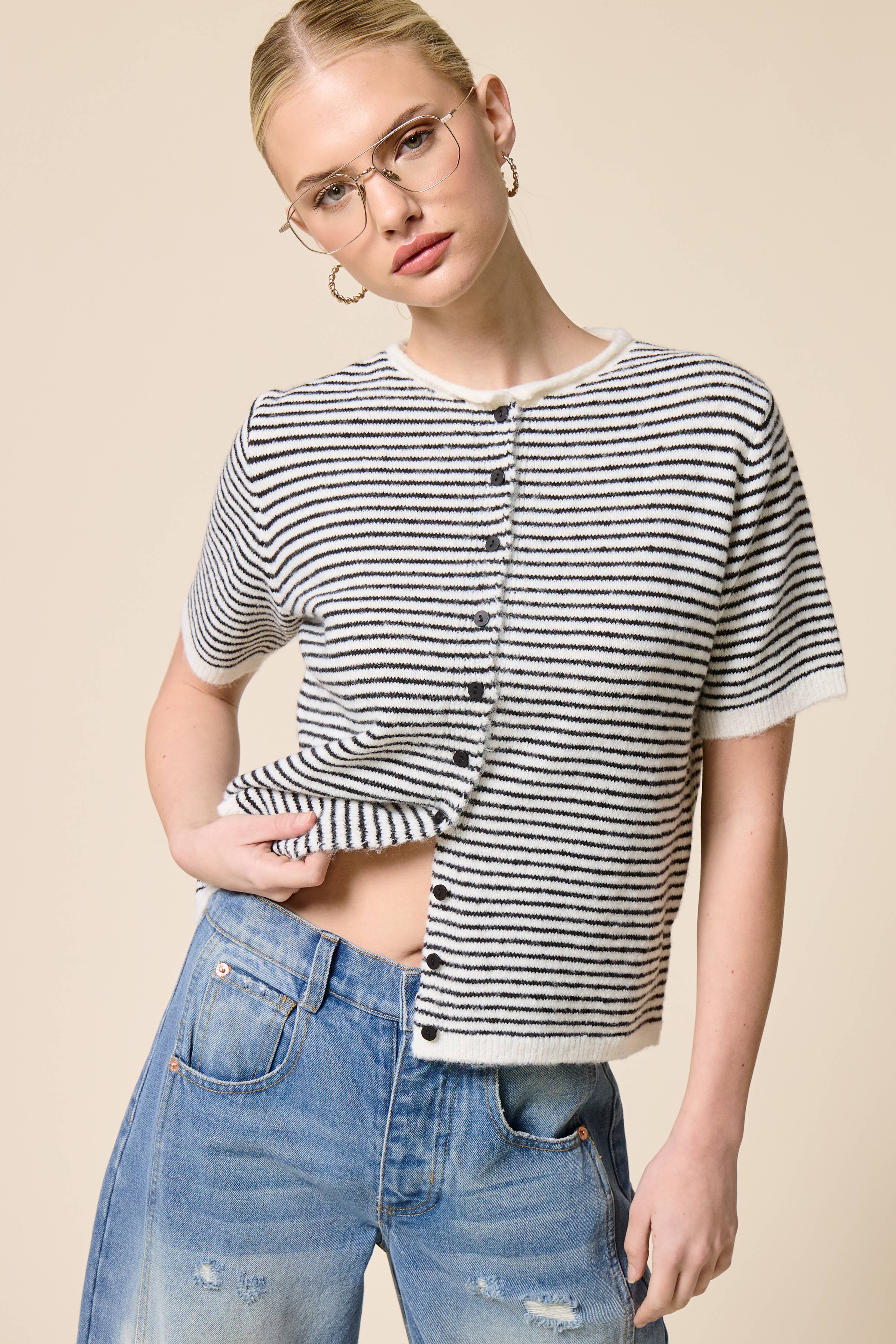Fuzzy Short-Sleeve Cardigan (White)
