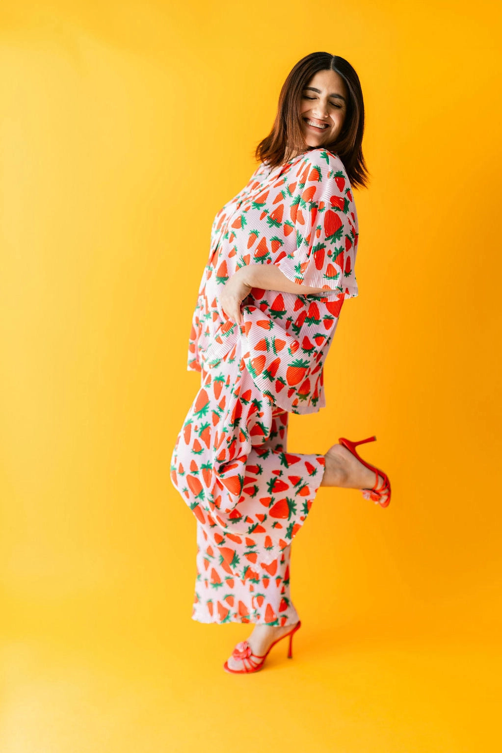 Strawberry Fields Plisse Pants | TABY ORIGINALS