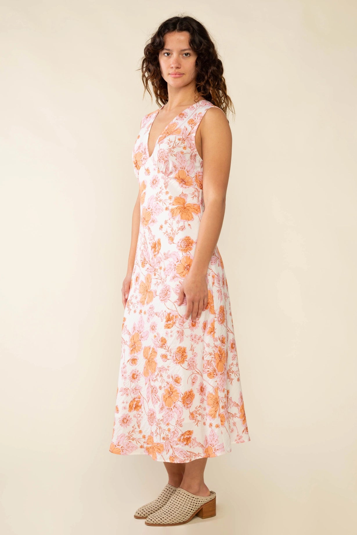 Chiara Apricot Midi