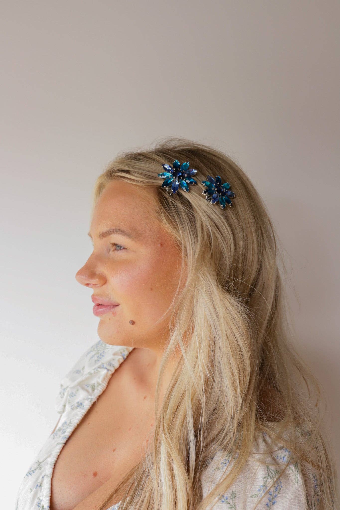 GEMSTONE FLOWER CLIPS | KAXI