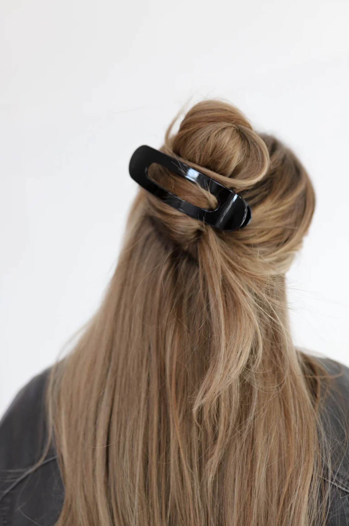 OVERSIZED LAY DOWN CLAWS | KAXI