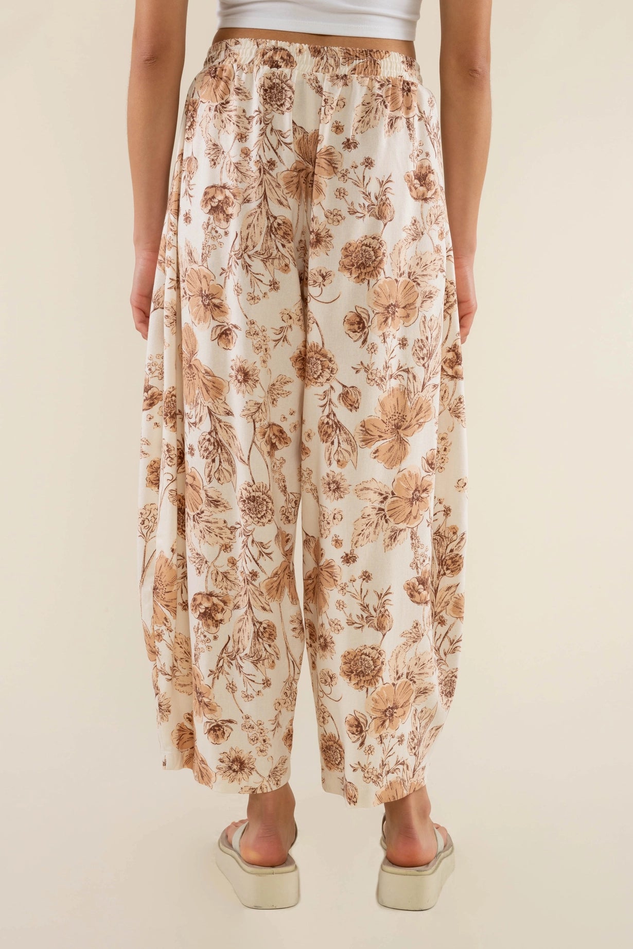 Latte Lantern Pants