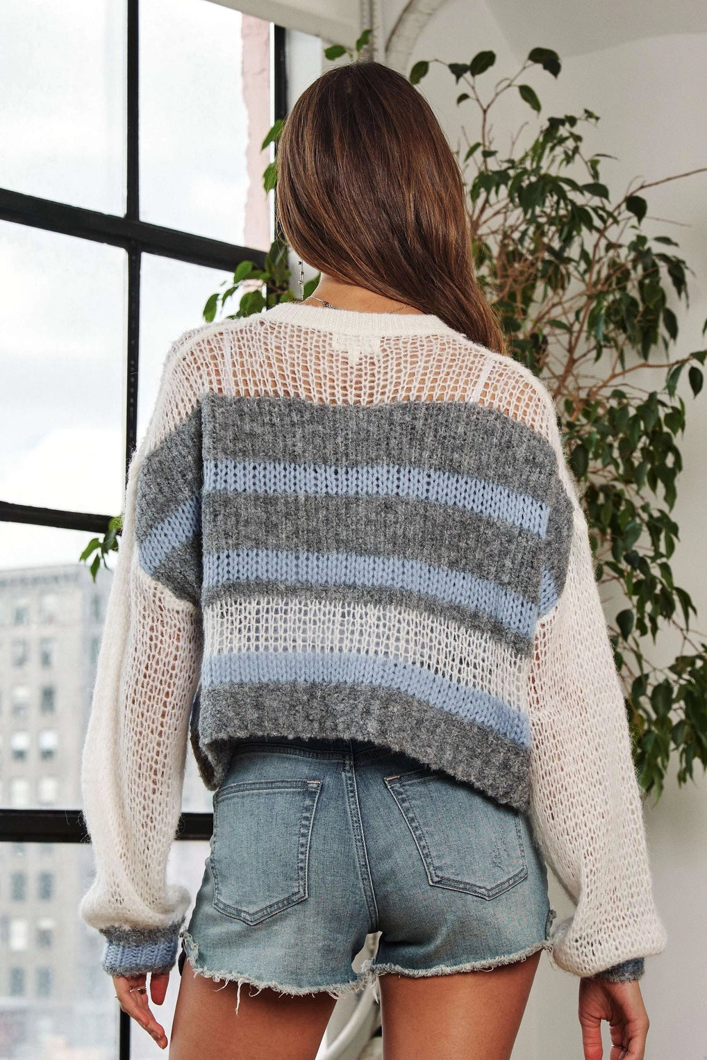 Lightweight Cropped Sweater | Baby Blues