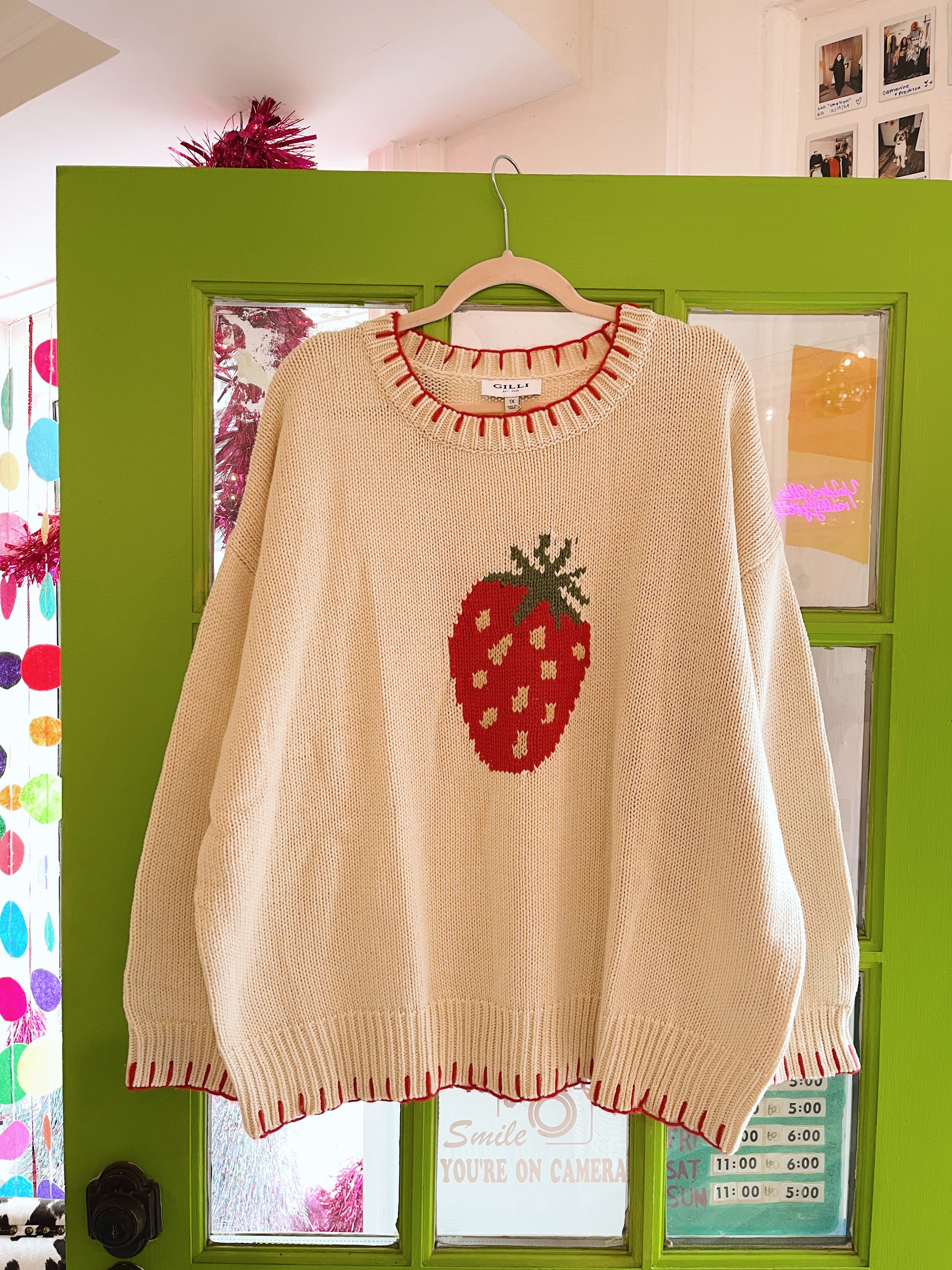 Blanket Stitch Sweater (Strawberry)