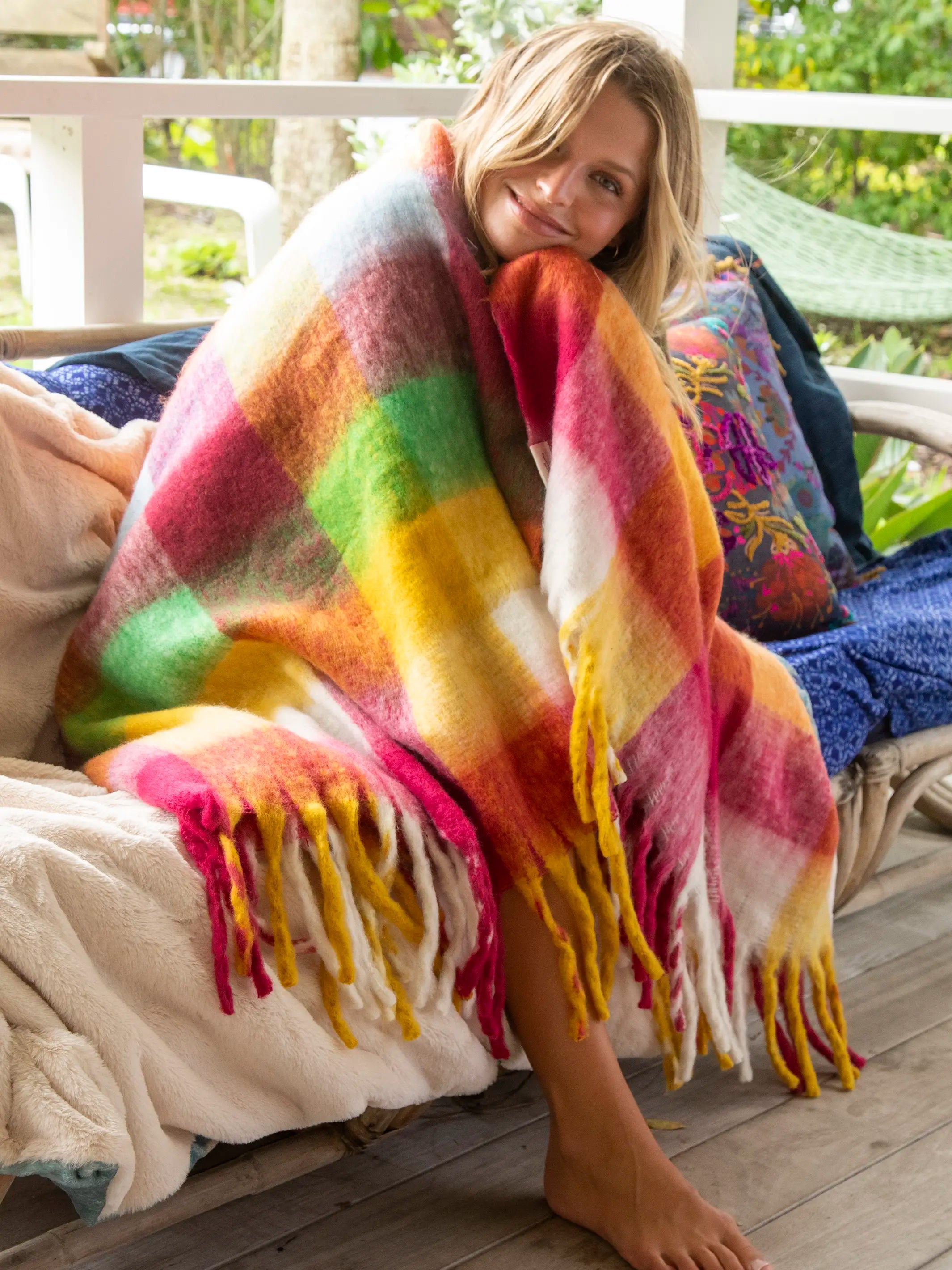 Cuddle Up Throw Blanket | Rainbow