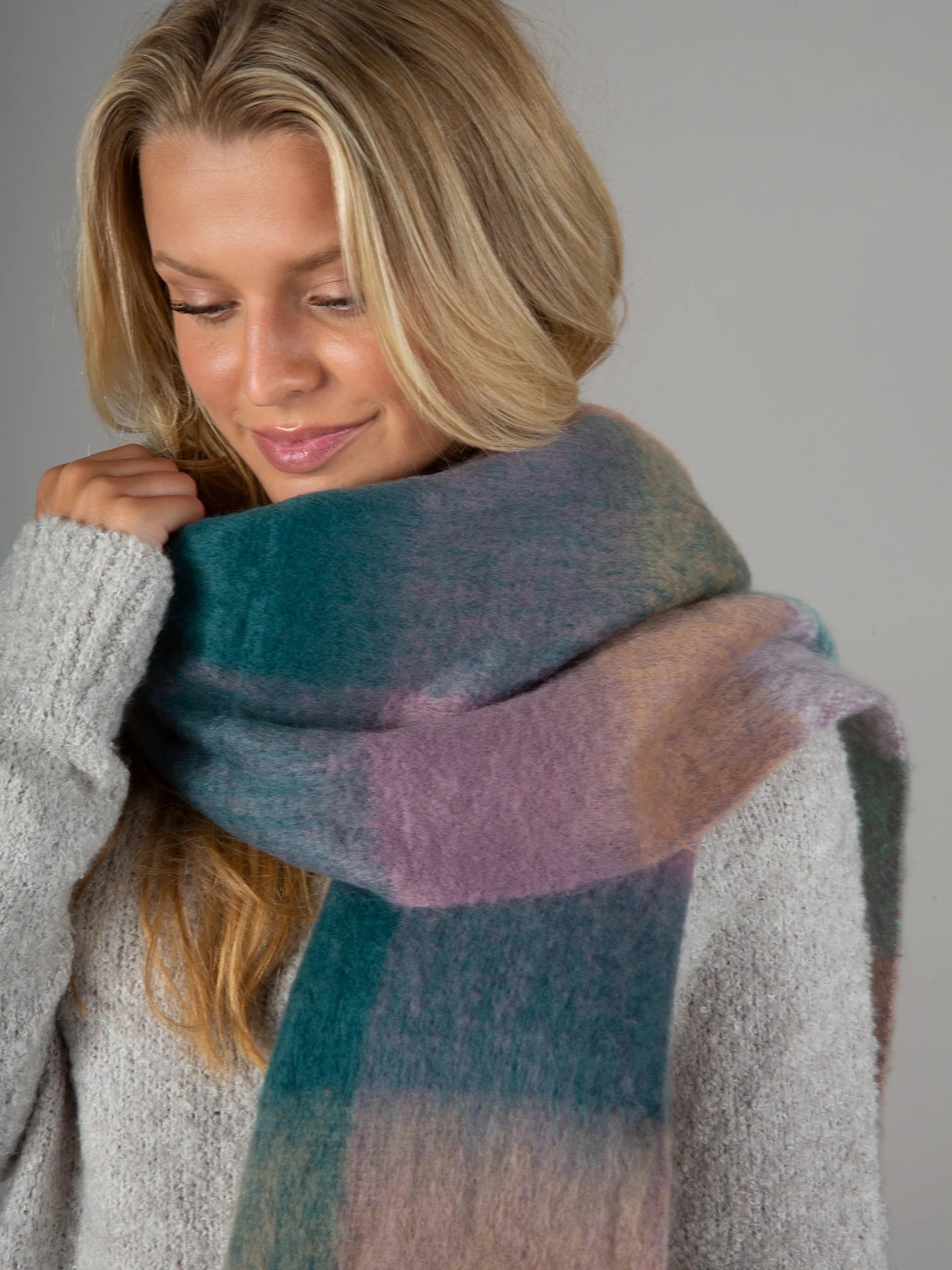 Cuddle Up Cozy Scarf | Blue Sage